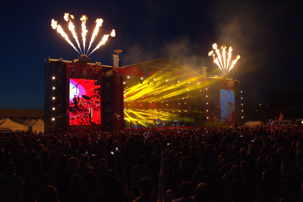 Light Designer bei der Fusion - "Gänsehaut beim ersten Beat"