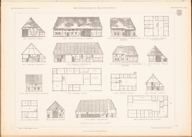 Ein aufgeschlagenes altes Buch mit detaillierten Architekturplänen und -zeichnungen verschiedener Hausentwürfe auf einer Seite, begleitet von beschreibendem Text.