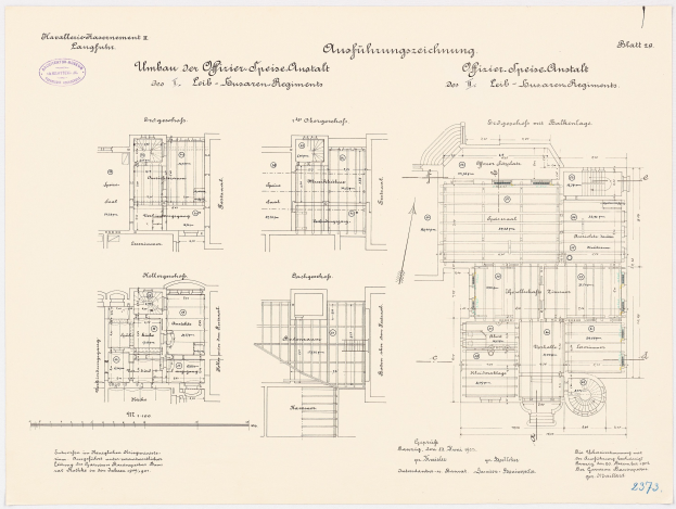 Schwarzer-weißer architektonischer Grundriss des ehemaligen Bundeskanzleramts mit detaillierter Planung und Anmerkungen.